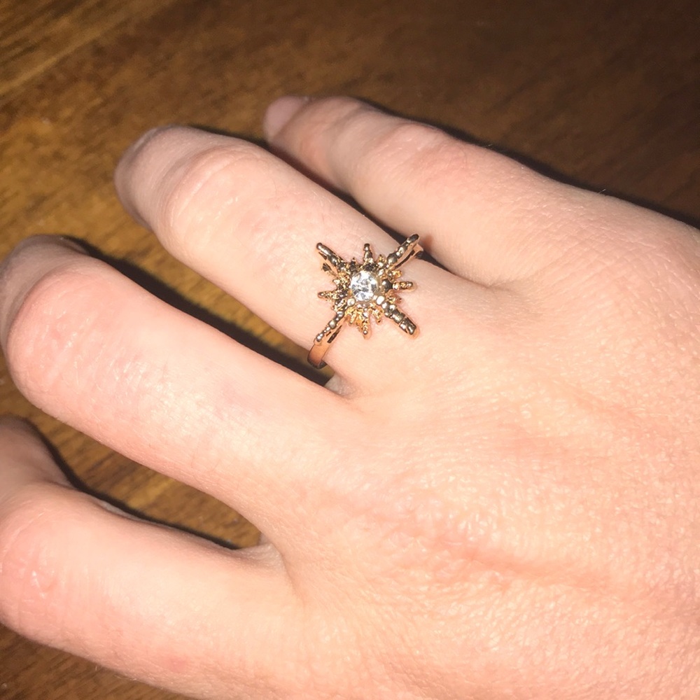 Sz 6, 14 key gold plated star ring NEW!!!